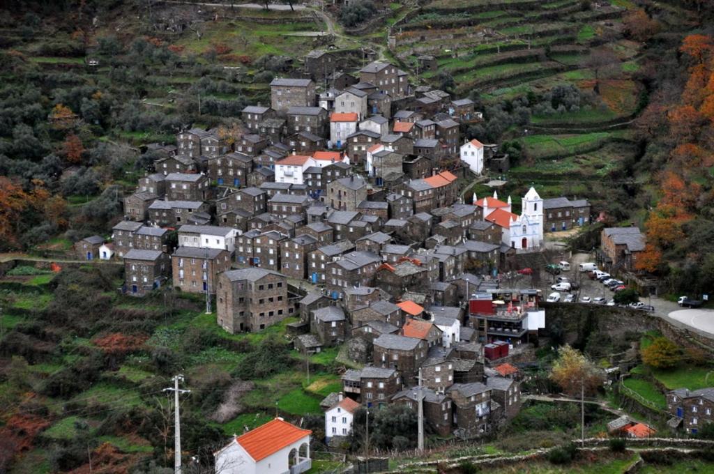Alojamento Local De Pardieiros Ξενοδοχείο Avô Εξωτερικό φωτογραφία